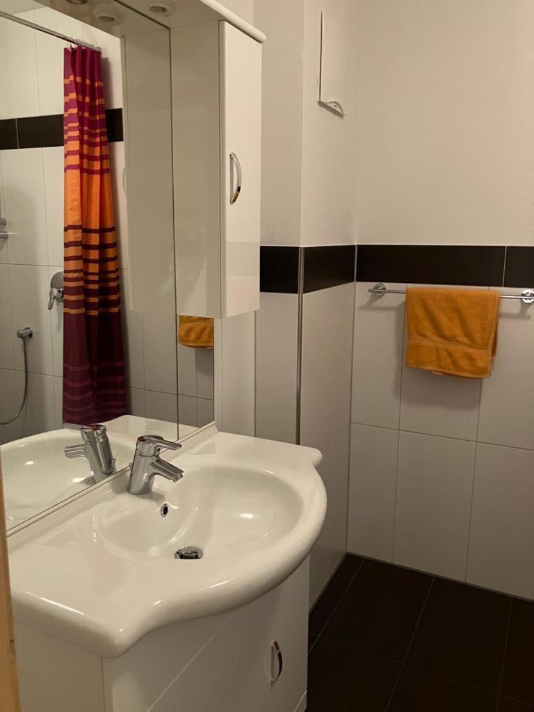 Bauernhof Vordergrub Apartment เชฟเฟา อัม วิลเดนไคเซอร์ ภายนอก รูปภาพ